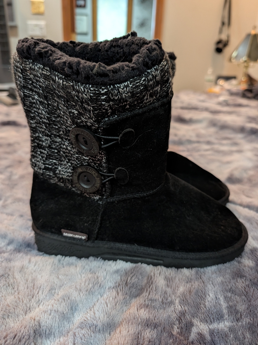 Muk Luks Black Knit-Trim Women's Winter Boots - Size 7